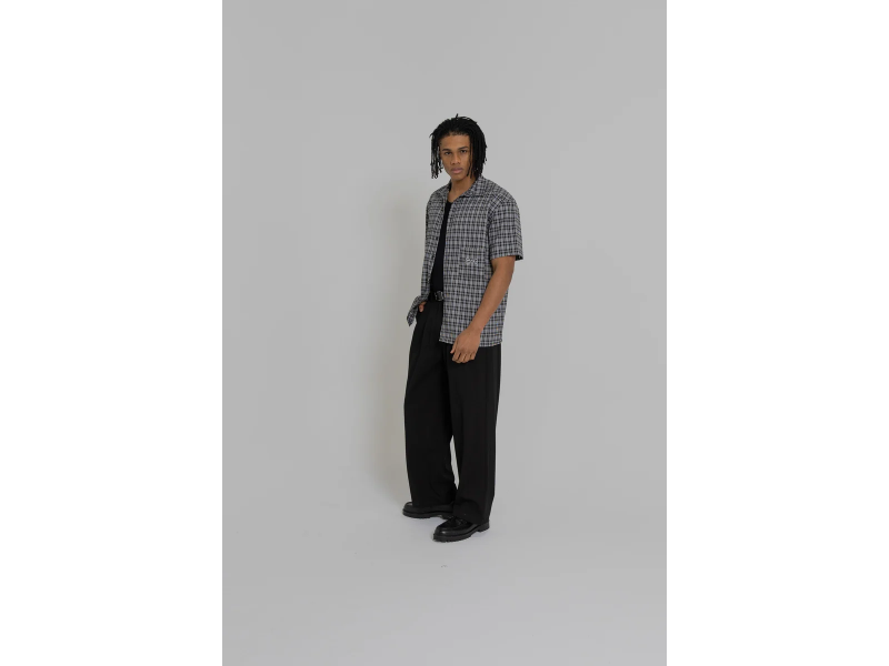 CRATE CHECK POINT S.S SHIRT BLACK AND WHITE