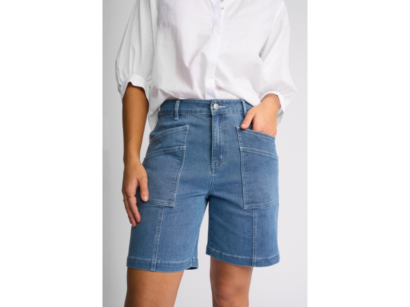 VASSALLI RAVEN SHORT BLUE HUE DENIM